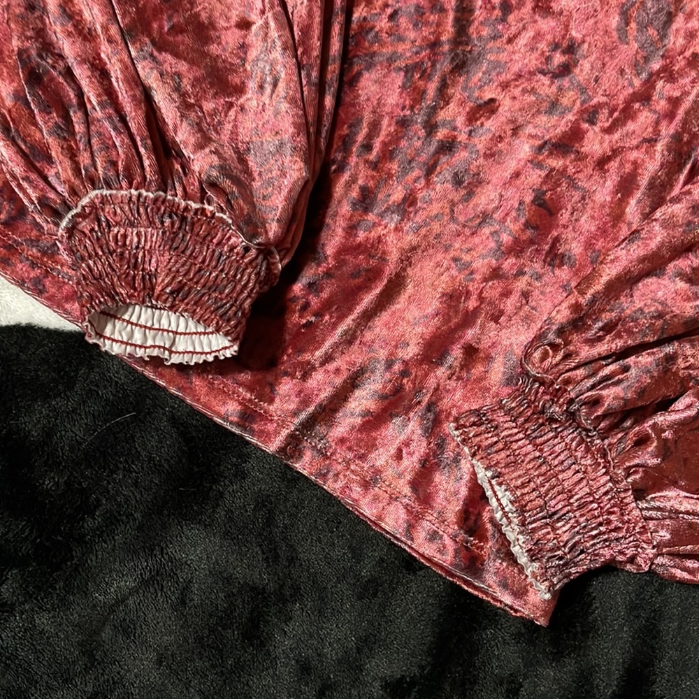 Free people velour long sleeve top - Picture 2 of 10